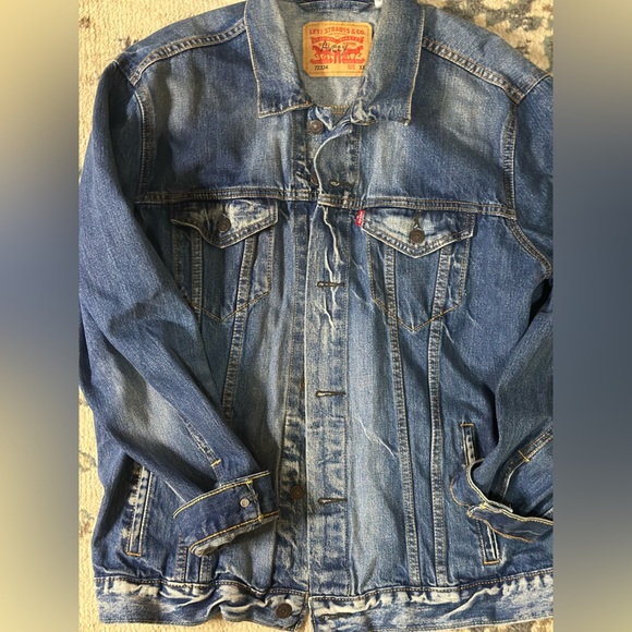 Levi's Blue Denim Jacket - Picture 2 of 3